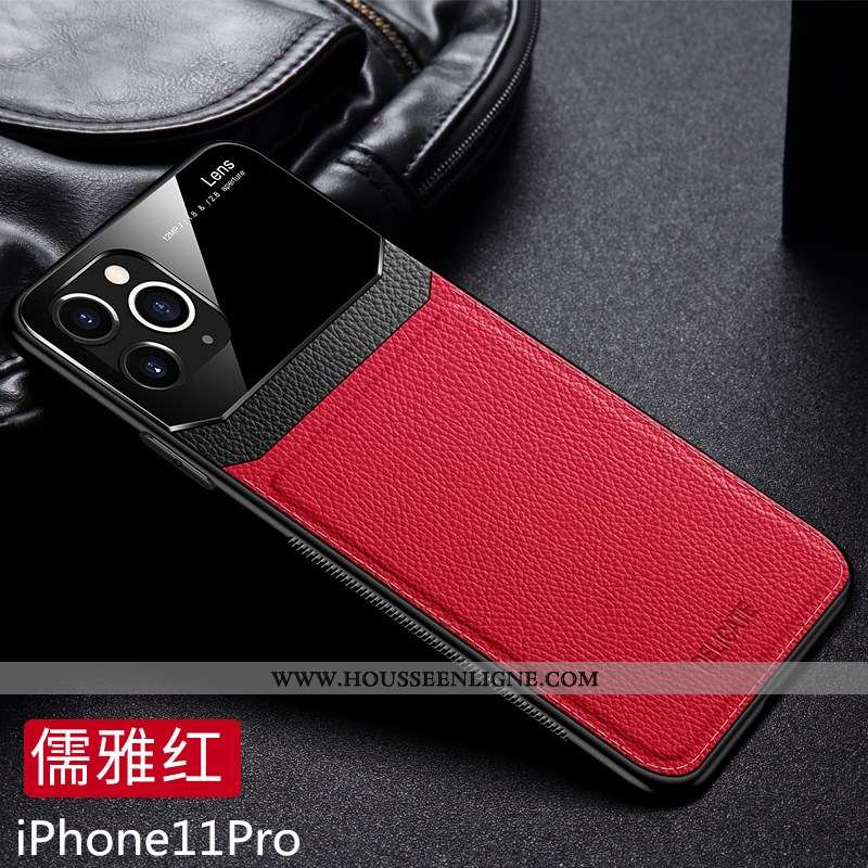 Coque iPhone 11 Pro Fluide Doux Mode Tendance Qualité Rouge Étui Noir