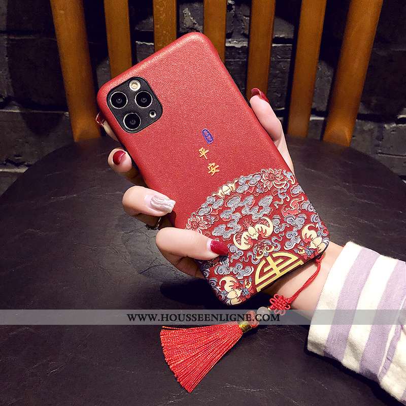 Housse iPhone 11 Pro Max Tendance Gaufrage Rouge Style Chinois Incassable Étui À Franges