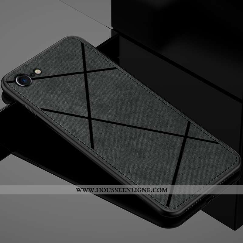 Housse iPhone 8 Silicone Mode Noir Incassable Légère Téléphone Portable Simple