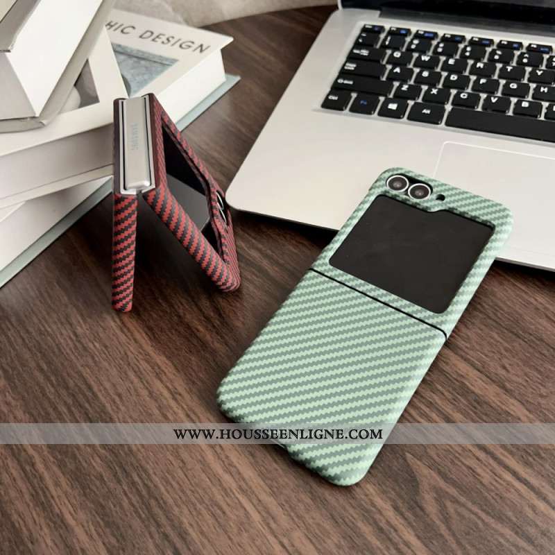 Coque Samsung Galaxy Z Flip 7 FE / Z Flip 6 Magnétique Texture Fibre Carbone
