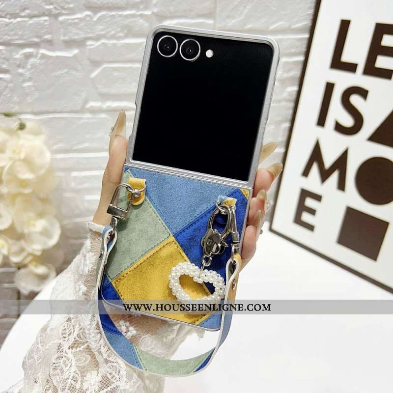 Coque Samsung Galaxy Z Flip 7 Pendentif et Dragonne