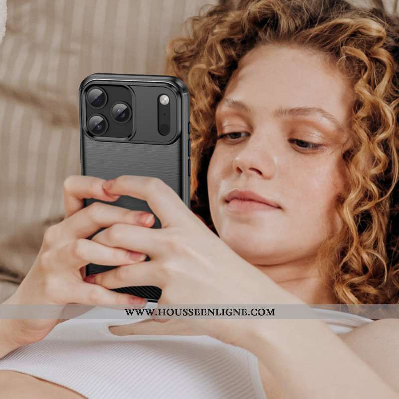 Coque iPhone 17 Pro Max Fibre Carbone Brossée