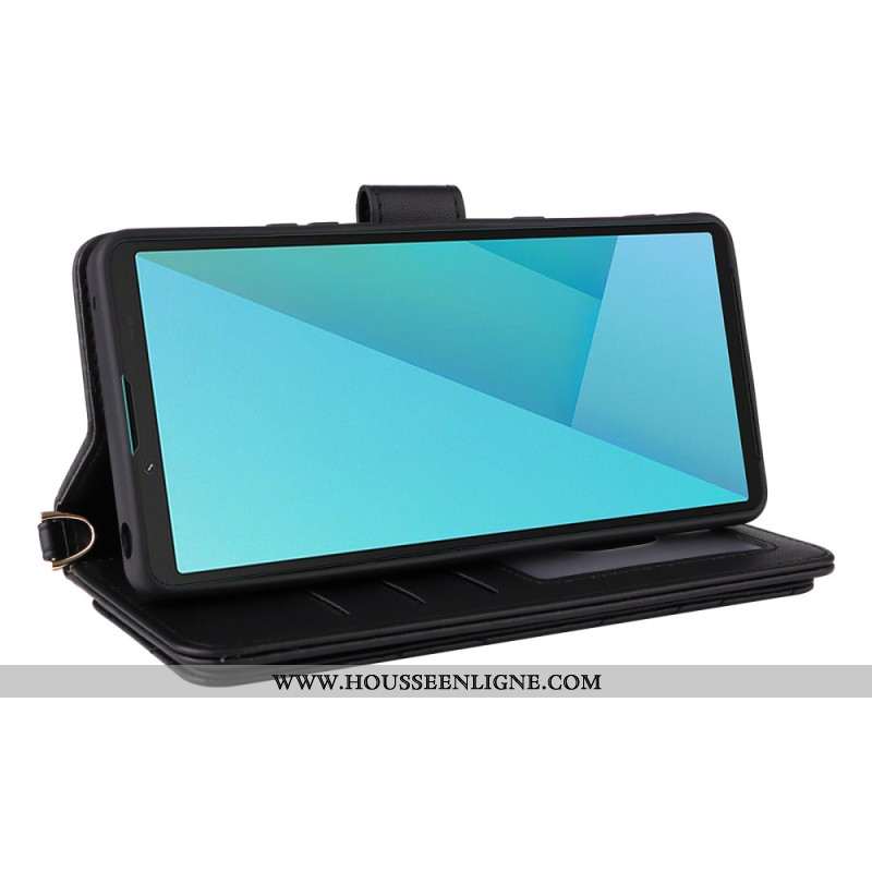 Housse Sony Xperia 10 VII Matelassée avec Lanière et Dragonne