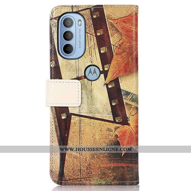 Housse Moto G$1 / G31 Tour Eiffel En Automne