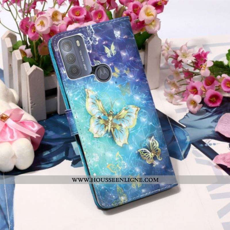 Housse Moto G50 Papillons Dorés Lanière