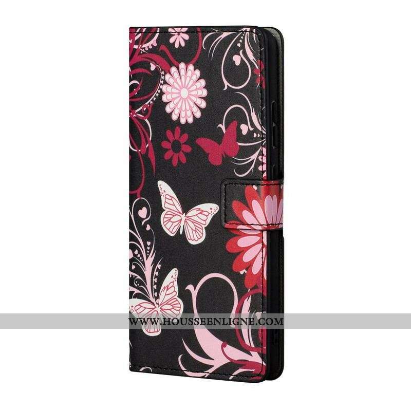 Housse Samsung Galaxy S21 5G Papillons et Fleurs