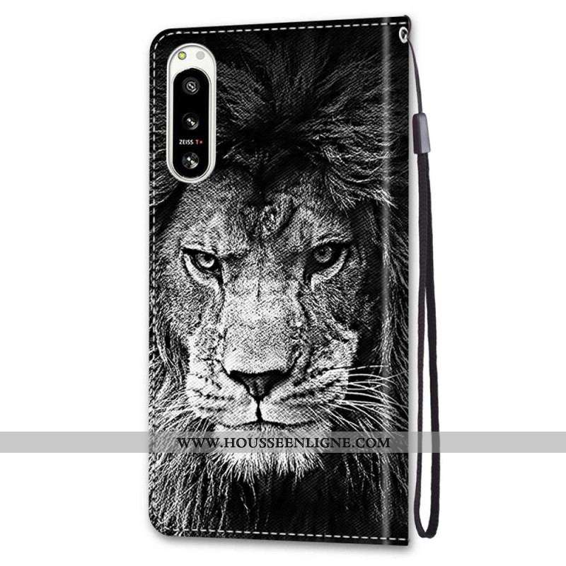 Housse Sony Xperia 5 IV Lion à Lanière