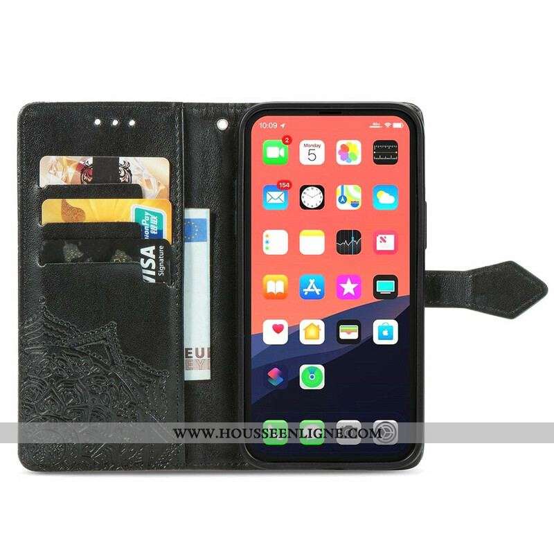 Housse iPhone 13 Mini Mandala Moyen Age
