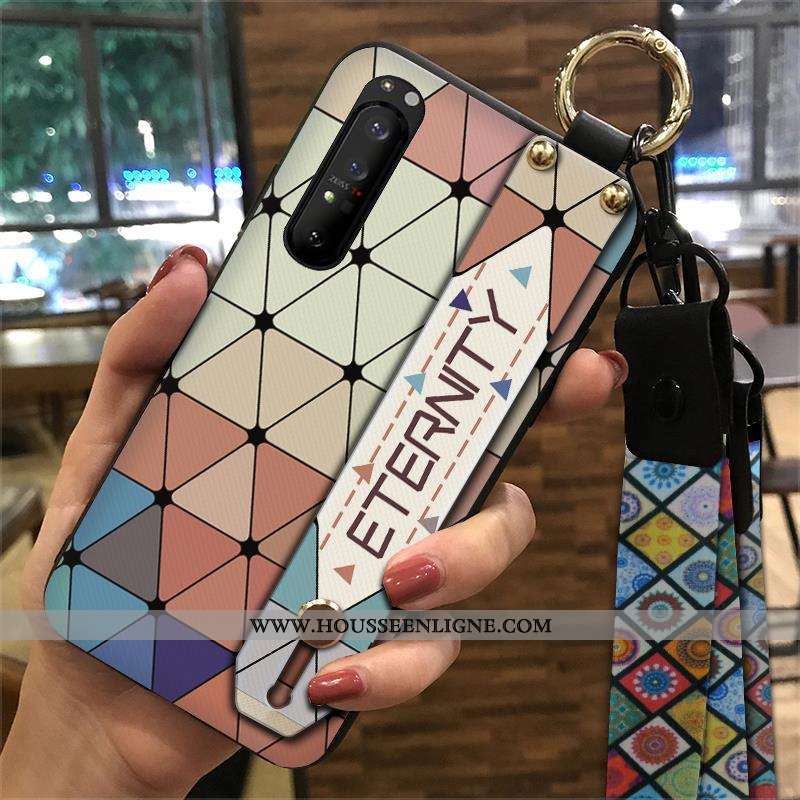 Coque Sony Xperia 1 Ii Vintage Tendance Fluide Doux Ornements Suspendus Téléphone Portable Style Chi