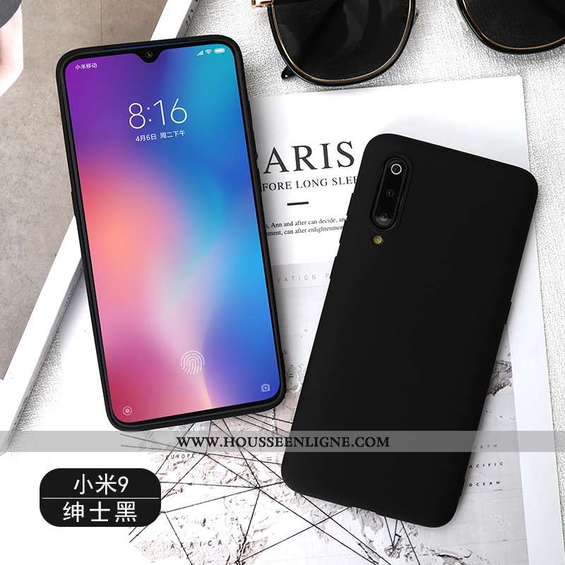 Coque Xiaomi Mi 8 Silicone Fluide Doux Rouge Petit Bleu Téléphone Portable