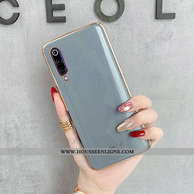 Coque Xiaomi Mi 9 Silicone Tendance Modèle Fleurie Gris Téléphone Portable Incassable Verte