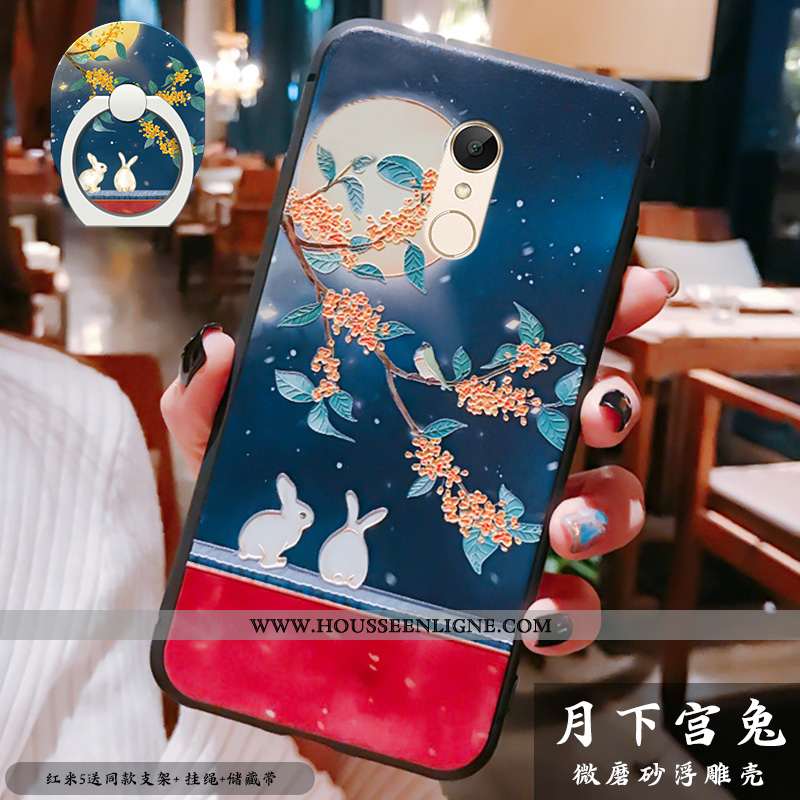 Coque Xiaomi Redmi 5 Gaufrage Vintage Support Téléphone Portable Ornements Suspendus Étui Tout Compr