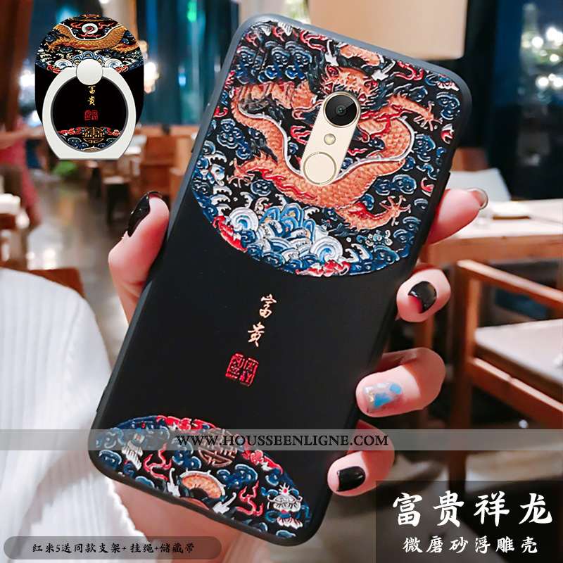Coque Xiaomi Redmi 5 Gaufrage Vintage Support Téléphone Portable Ornements Suspendus Étui Tout Compr