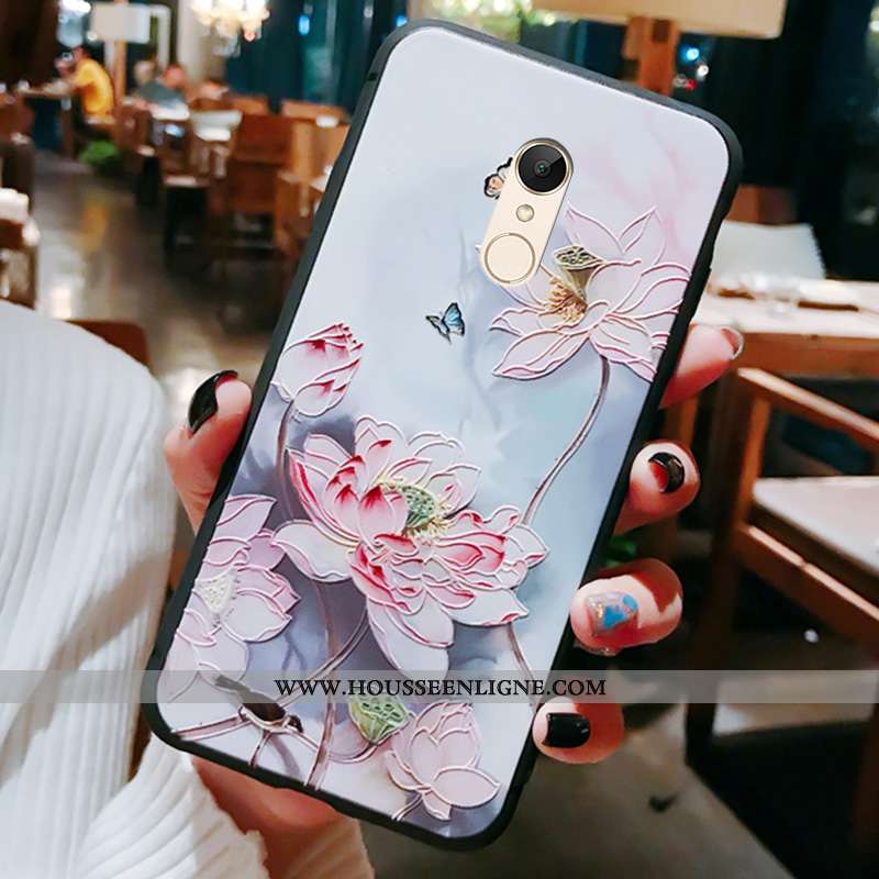 Coque Xiaomi Redmi 5 Gaufrage Vintage Support Téléphone Portable Ornements Suspendus Étui Tout Compr