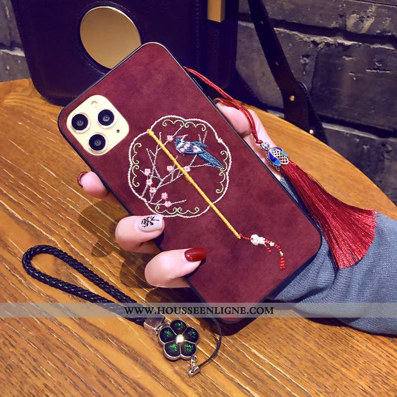 Coque iPhone 11 Pro Broderie Ornements Suspendus Rouge Velours Téléphone Portable Style Chinois
