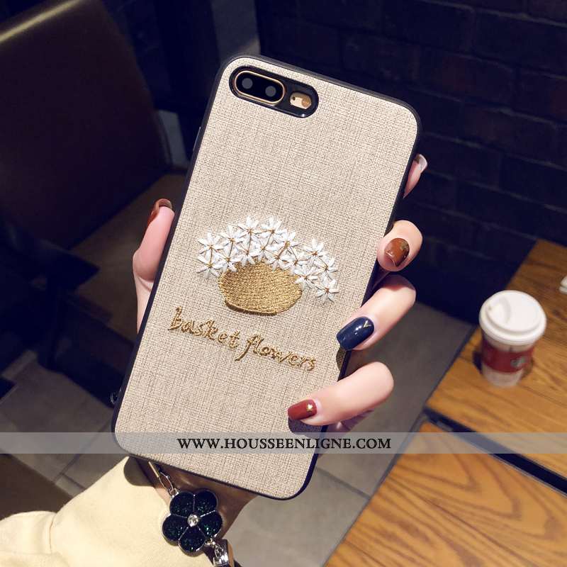 Coque iPhone 8 Plus Broderie Ornements Suspendus Protection Art Téléphone Portable Étui Marron