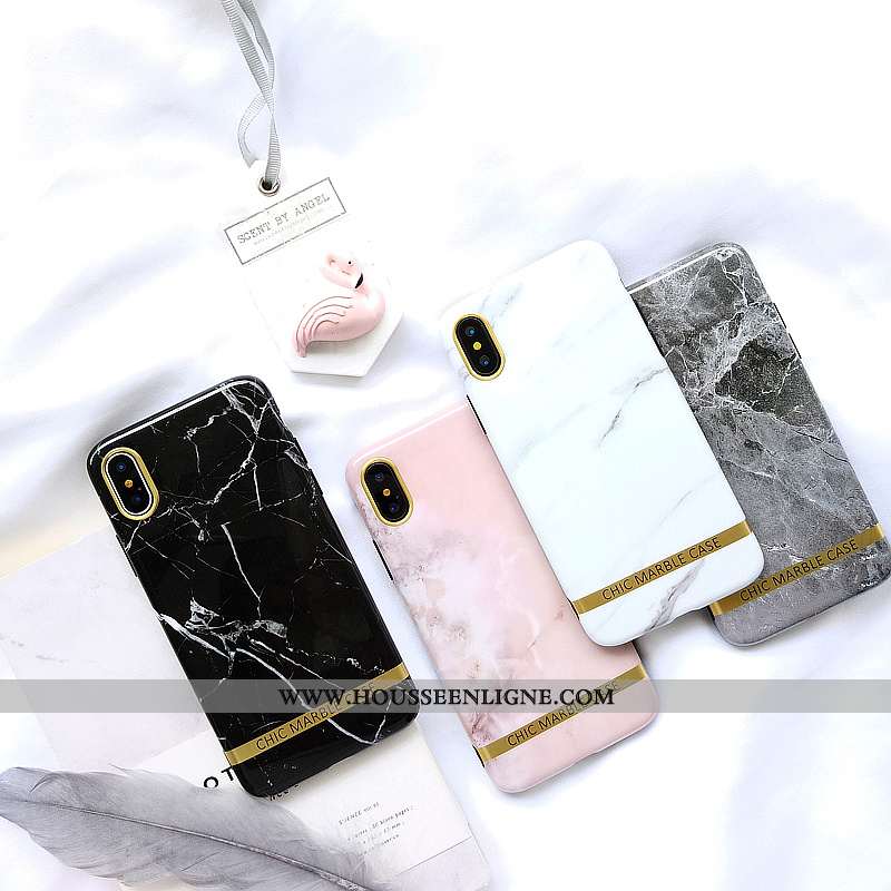 Coque iPhone Xs Fluide Doux Silicone Noir Vent Protection Incassable Tendance