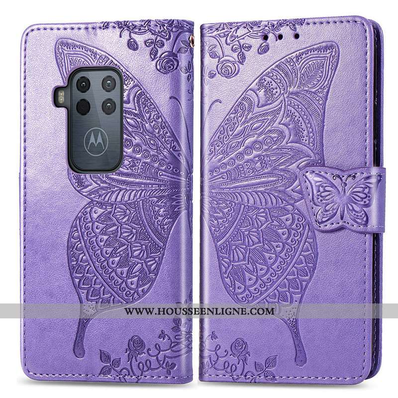 Housse Motorola One Zoom Cuir Protection En Relief Fleur Rose Coque