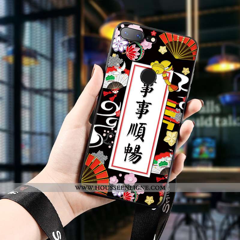 Housse Oneplus 5t Gaufrage Tendance Fluide Doux Coque Silicone Protection Incassable Rouge