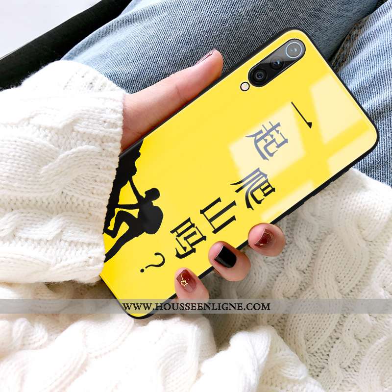 Housse Xiaomi Mi A3 Créatif Tendance Verre Coque Modèle Escalade Téléphone Portable Jaune