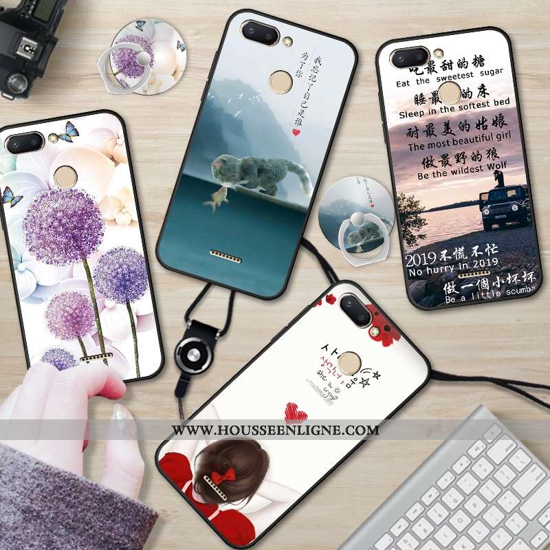 Housse Xiaomi Redmi 6 Charmant Fluide Doux Coque Rouge Blanc Anneau Silicone Blanche