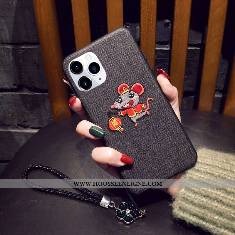 Housse iPhone 11 Pro Personnalité Créatif Téléphone Portable Rat Amoureux Broderie Incassable Rouge