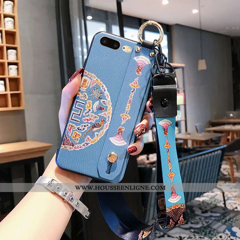 Housse iPhone 8 Plus Gaufrage Cou Suspendu Luxe Vent Palais Style Chinois Vintage Rose