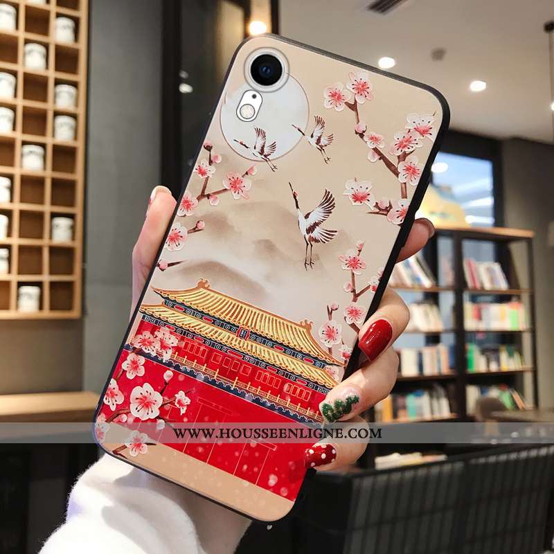 Housse iPhone Xr Gaufrage Fluide Doux Rouge Coque Étui Incassable Grue