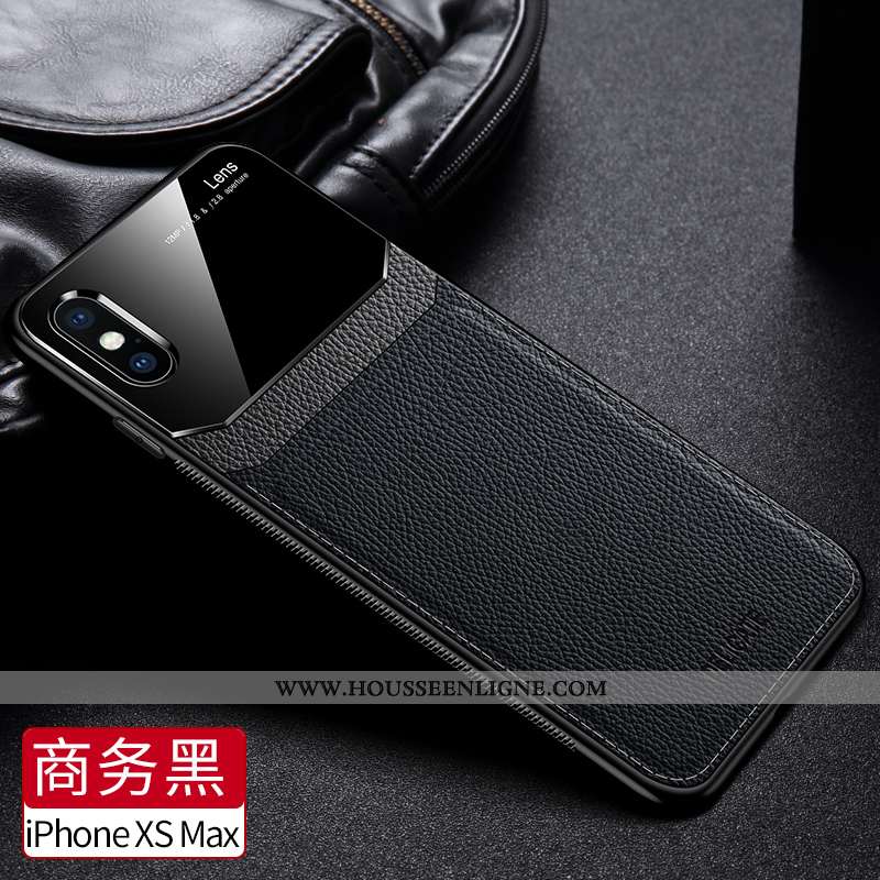 Housse iPhone Xs Max Protection Verre Tendance Nouveau Téléphone Portable Coque Fluide Doux Rouge