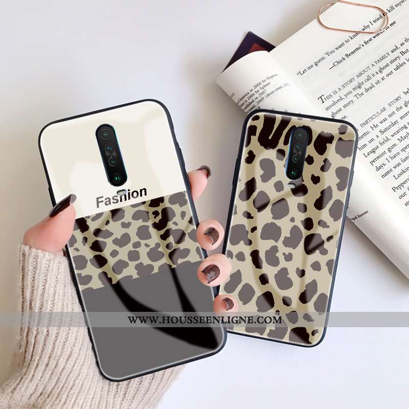 Étui Xiaomi Mi 9t Pro Fluide Doux Silicone Ornements Suspendus Petit Rouge Noir Verre