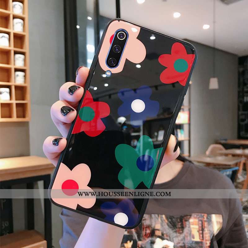 Étui Xiaomi Mi A3 Fluide Doux Silicone Fleurs Protection Noir Luxe Verre