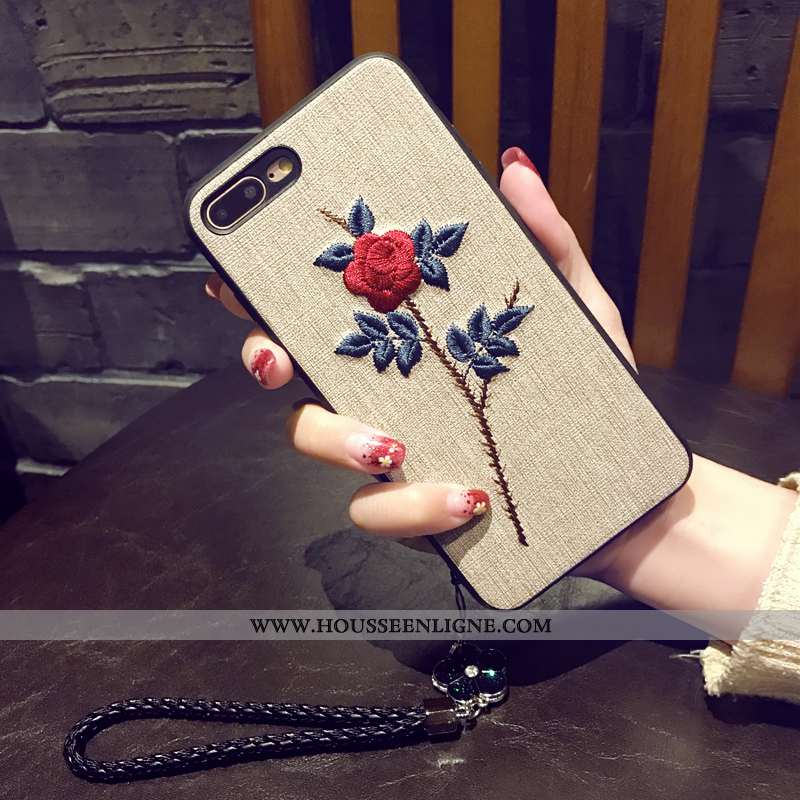 Étui iPhone 8 Plus Ornements Suspendus Personnalité Art Téléphone Portable Broderie Noir