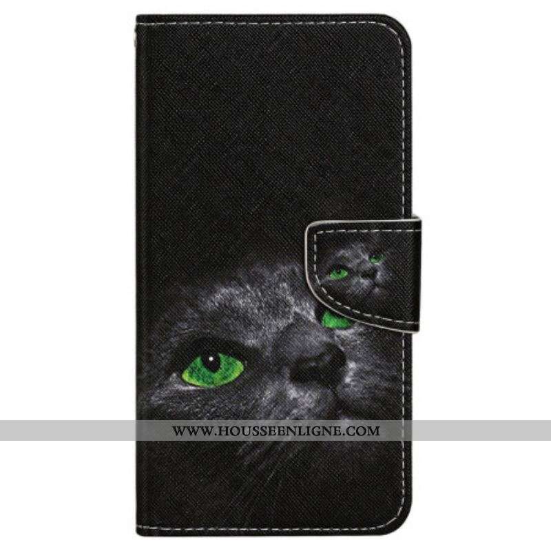 Housse iPhone 15 Chat aux Yeux Verts à Lanière